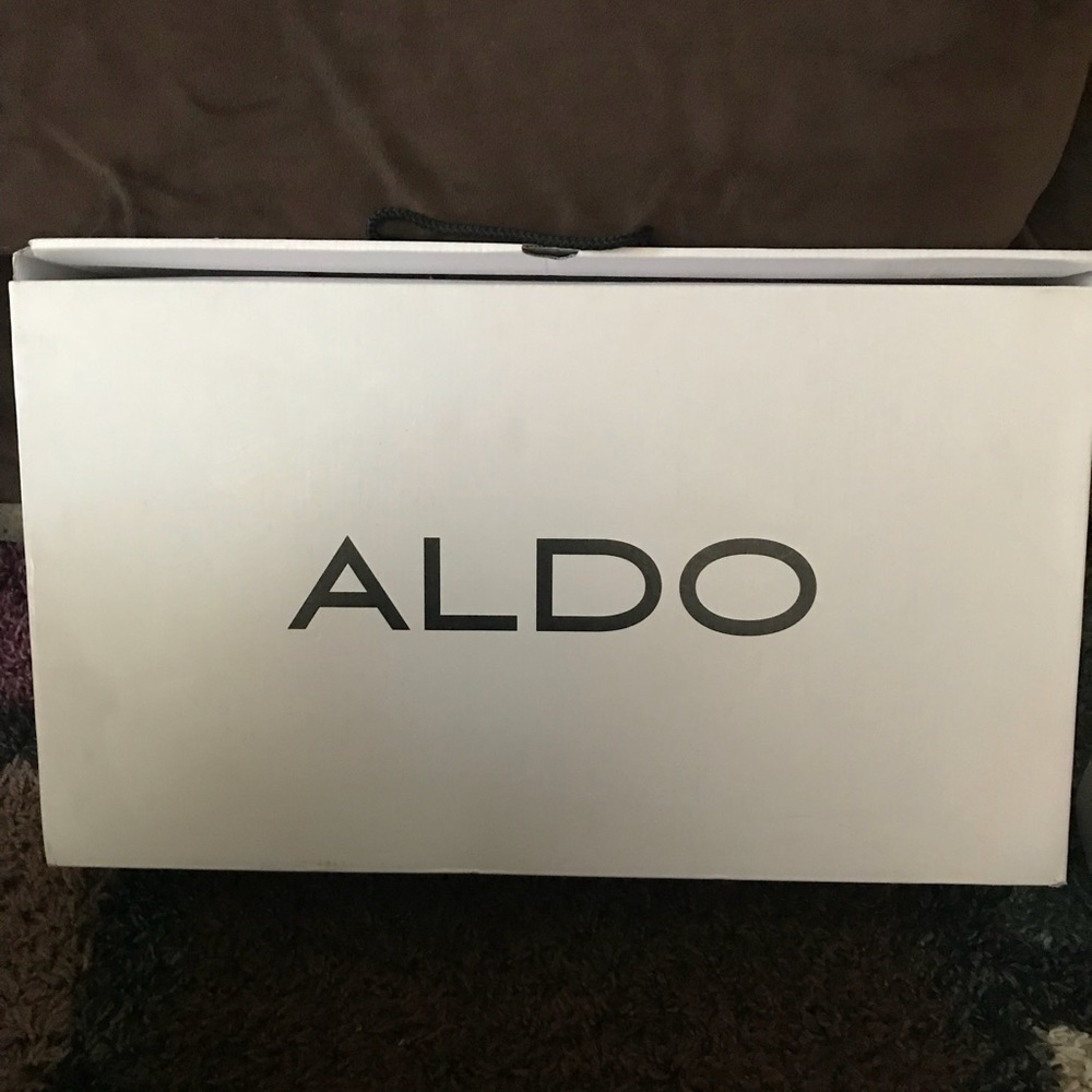 Size 7.5 Aldo Brown Boots